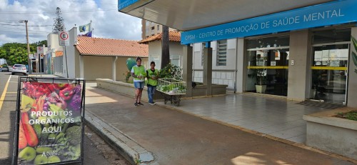 Projeto do ‘Allan Kardec’ alia cultivo sustentável a saúde mental e geração de renda