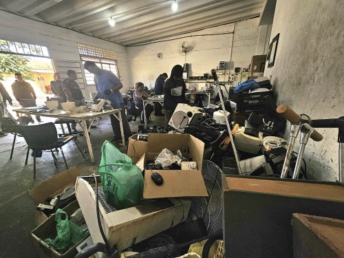 Fundação Allan Kardec arrecada 1,3 tonelada de eletrônicos em pedágio solidário